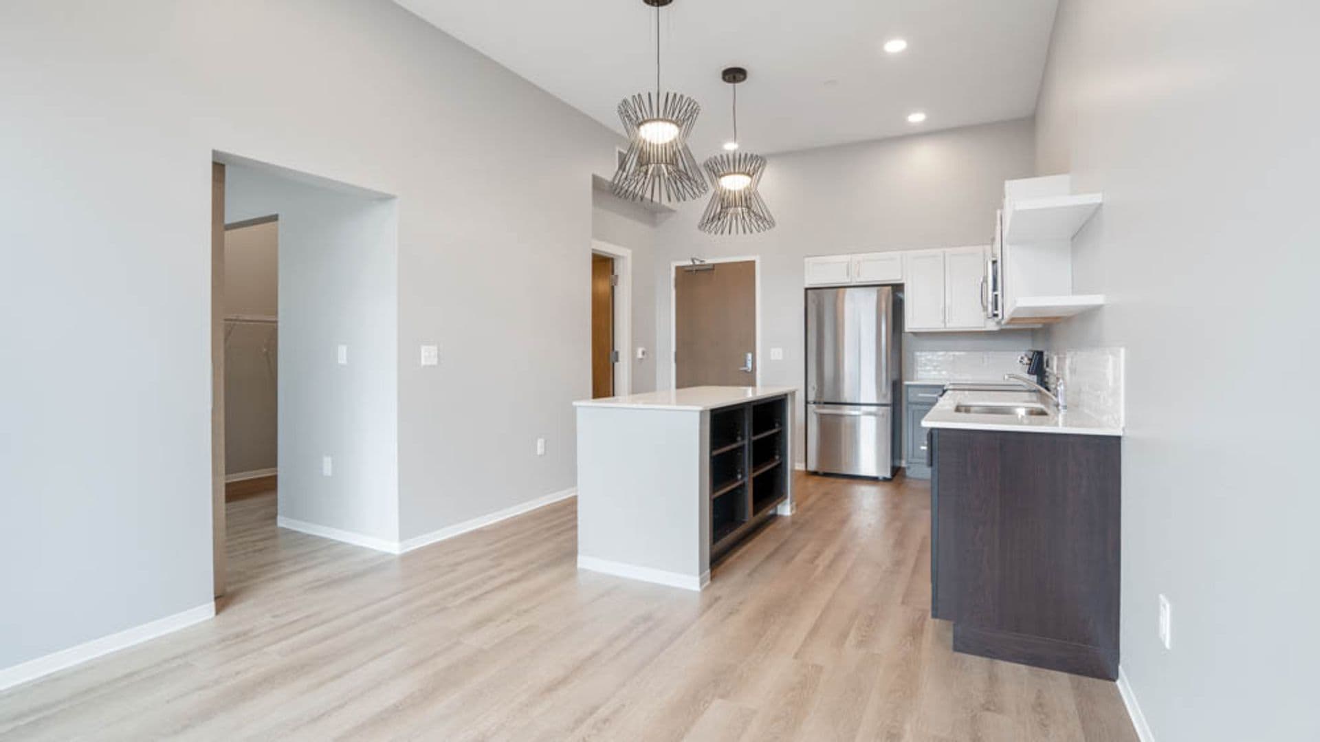 Stevens Point Apartment: 1020 Centerpoint Drive