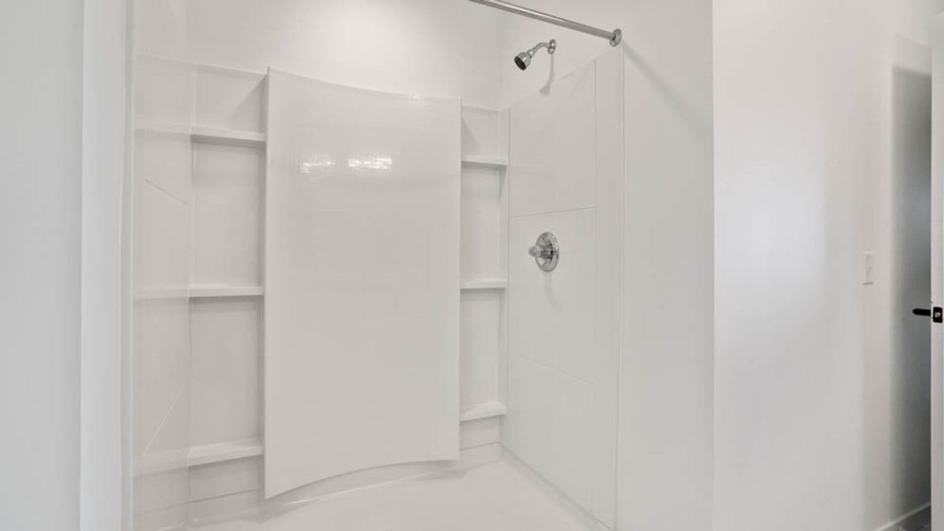 Eau Claire Apartment: 100 N Farwell Street