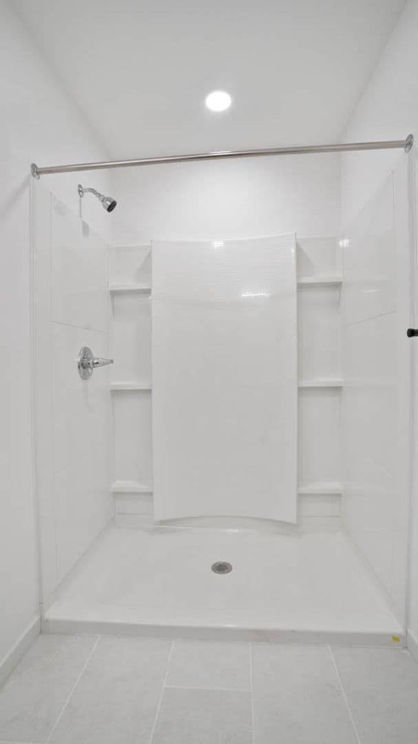 Eau Claire Apartment: 100 N Farwell Street