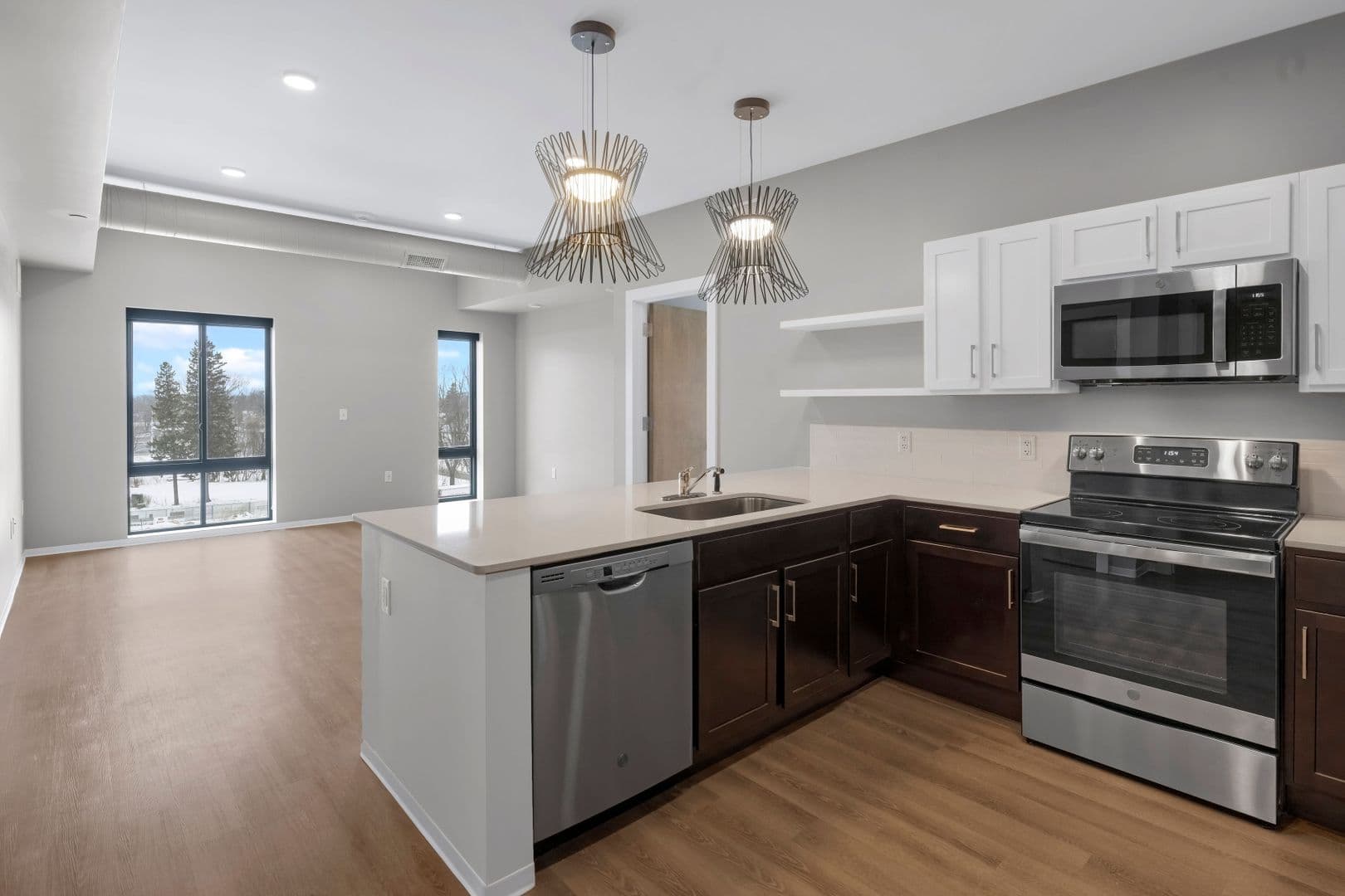 Stevens Point Apartment: 1020 Centerpoint Drive