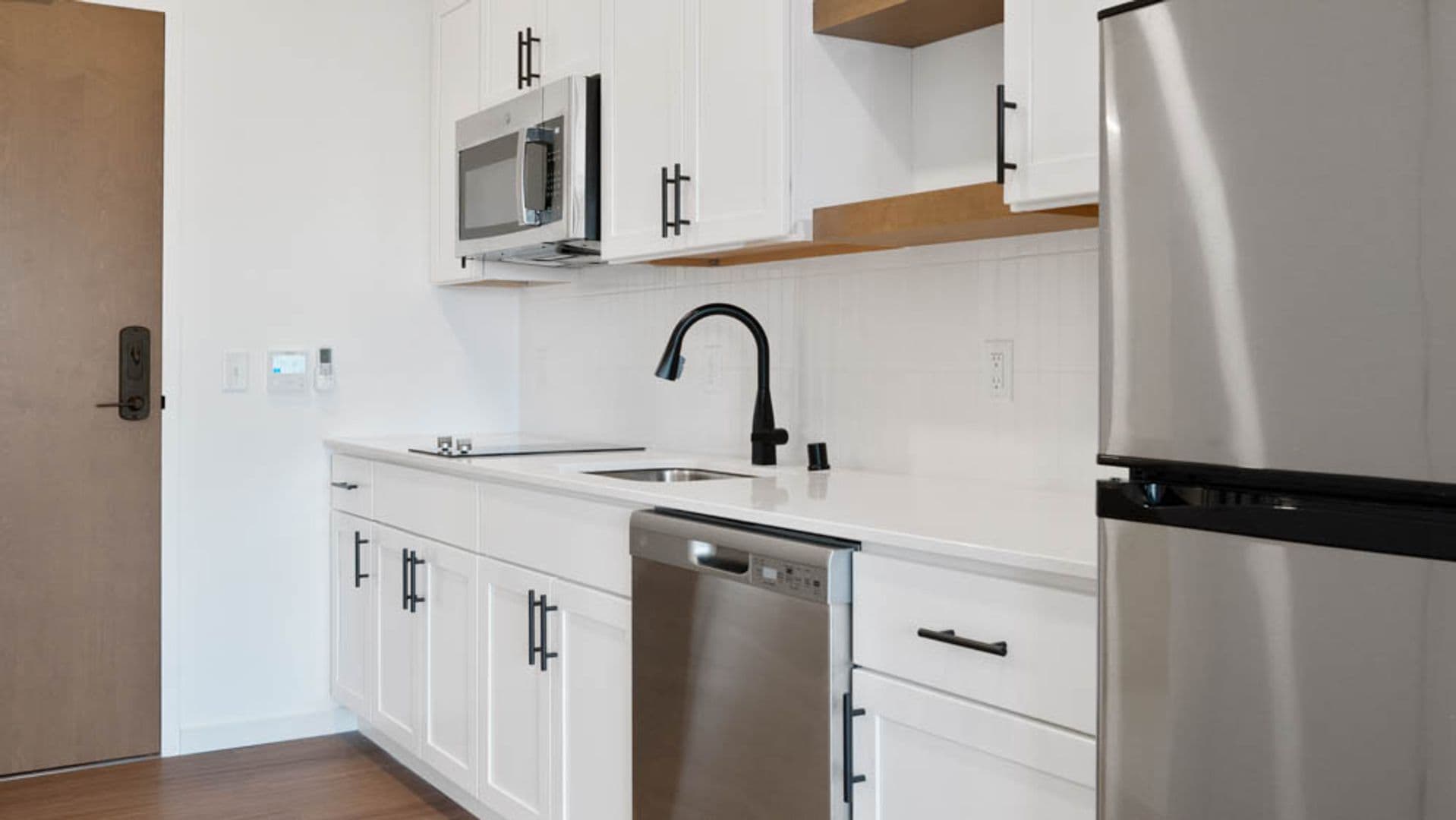 Eau Claire Apartment: 100 N Farwell Street