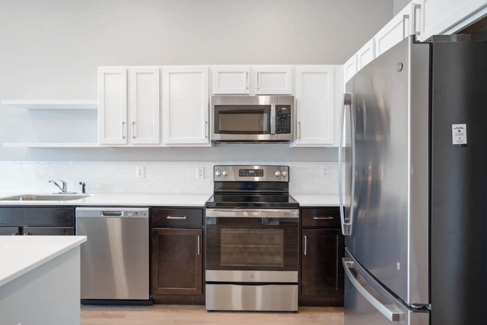 Stevens Point Apartment: 1020 Centerpoint Drive