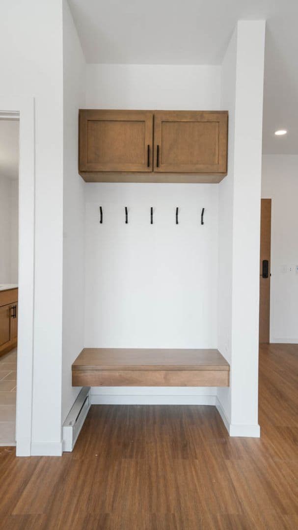 Eau Claire Apartment: 100 N Farwell Street