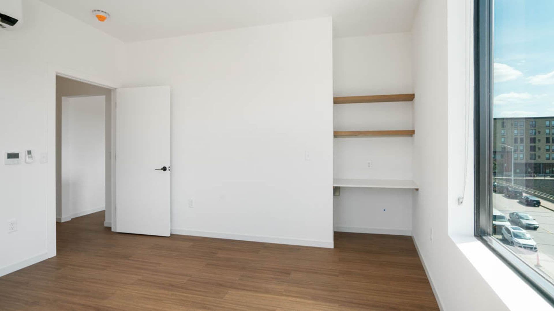 Eau Claire Apartment: 100 N Farwell Street