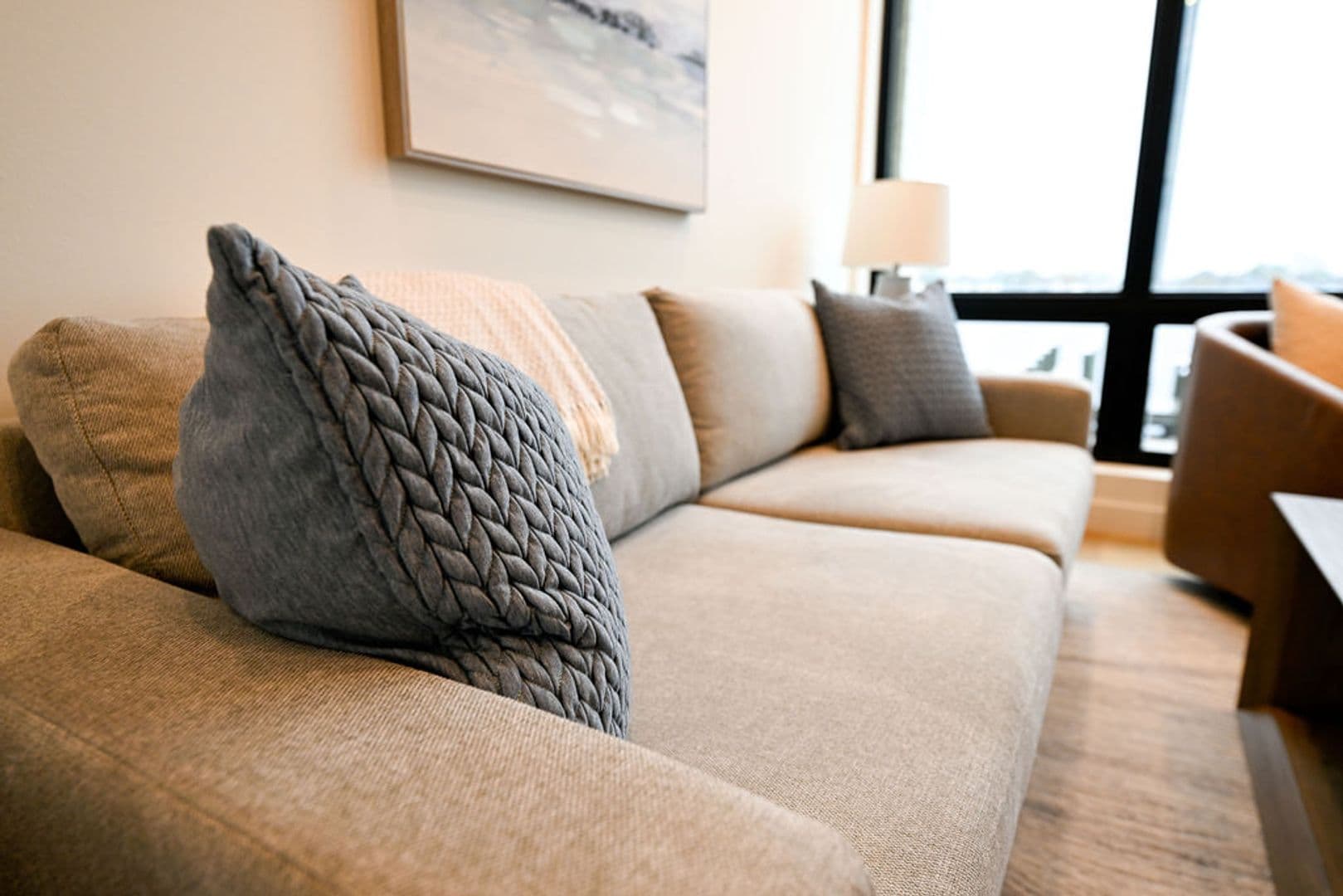 Oshkosh Apartment: 417 Marion Road