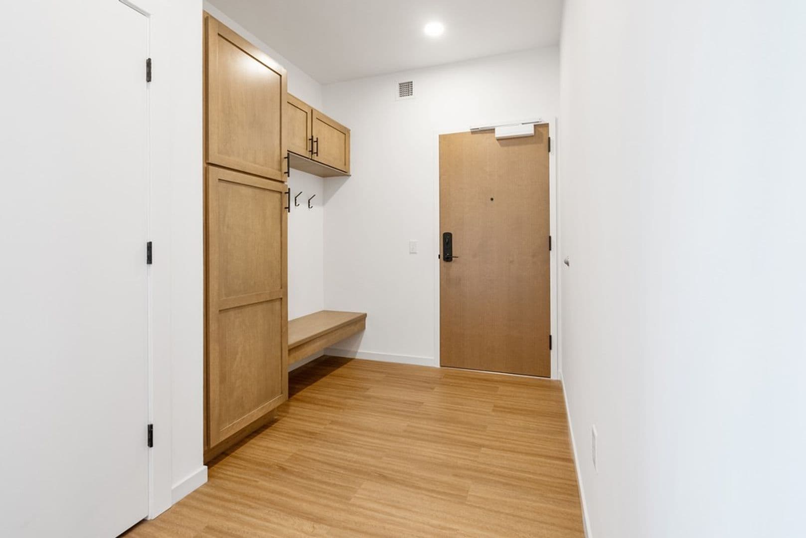Eau Claire Apartment: 100 N Farwell Street