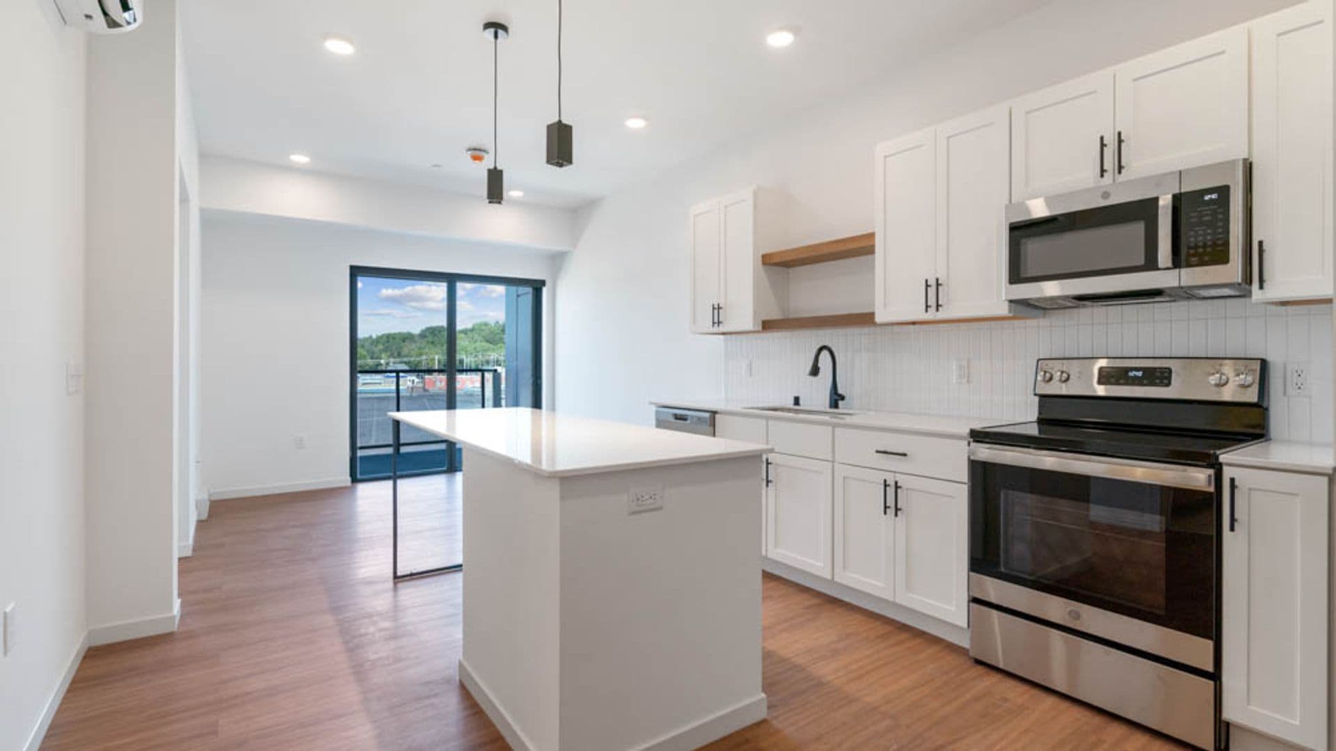 Eau Claire Apartment: 100 N Farwell Street