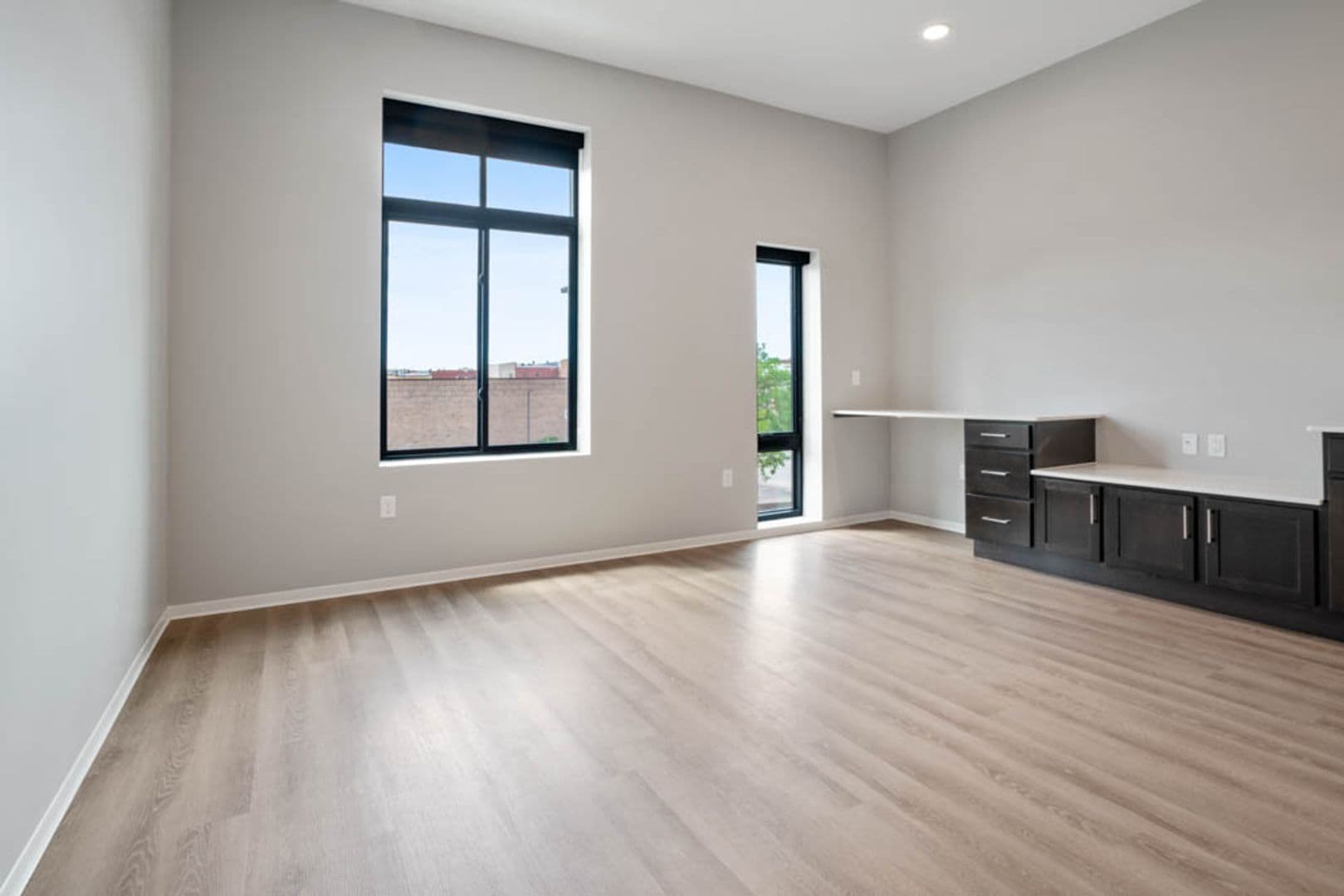 Stevens Point Apartment: 1020 Centerpoint Drive