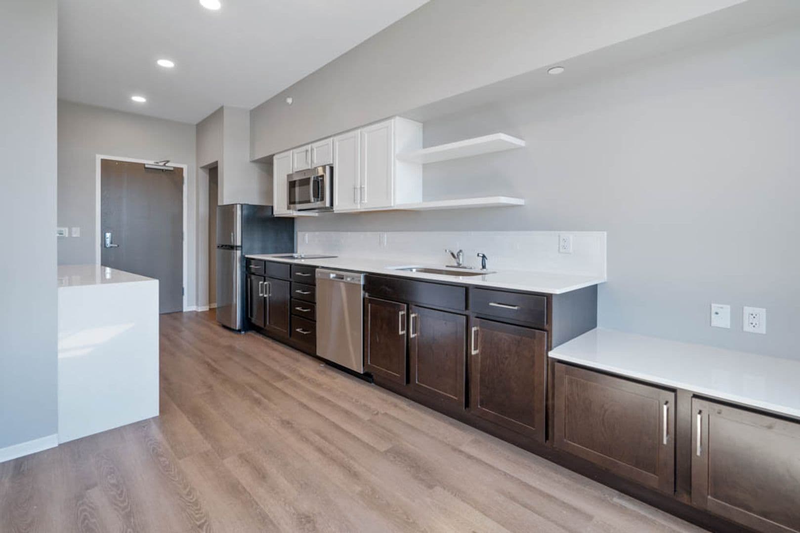 Stevens Point Apartment: 1020 Centerpoint Drive