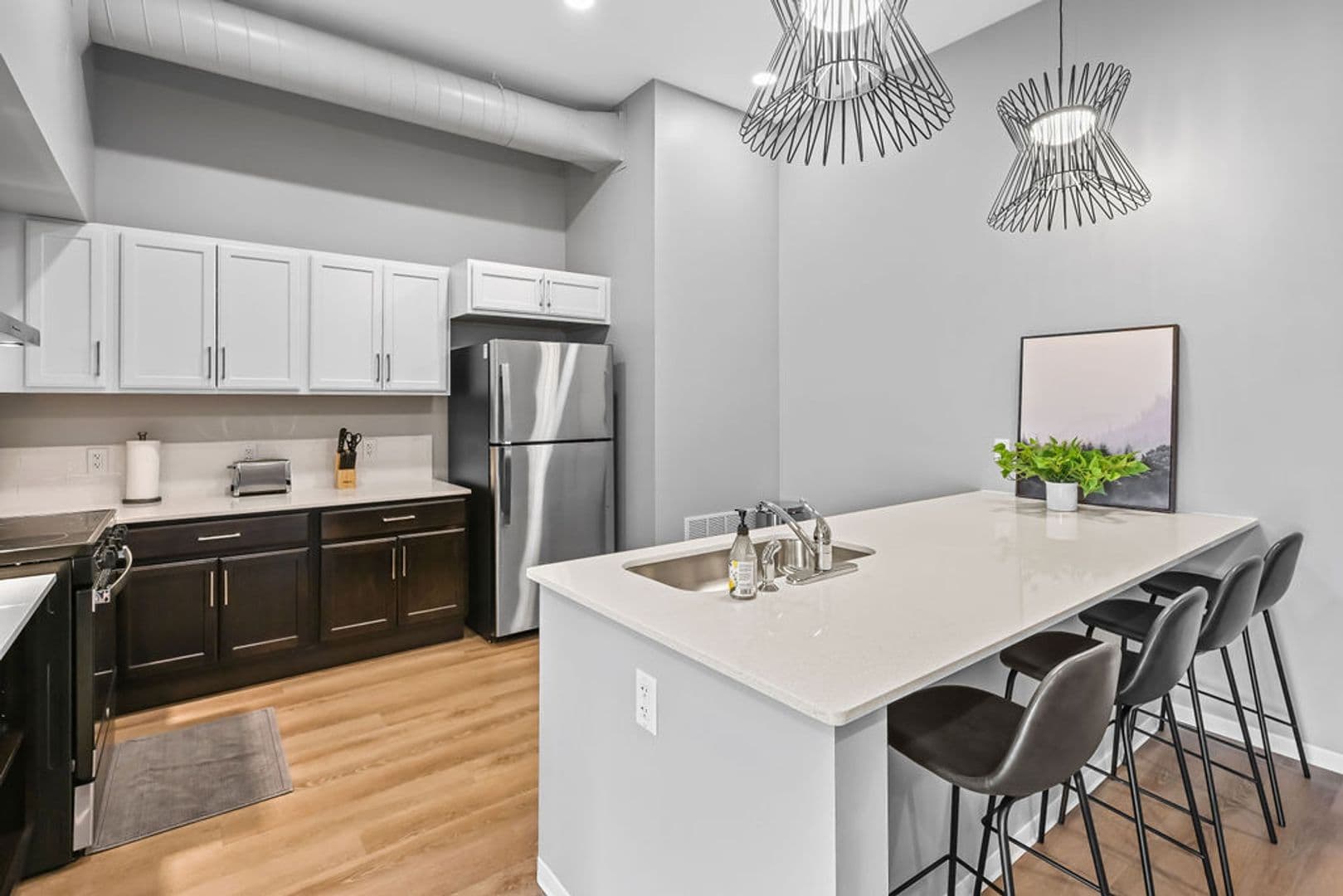 Stevens Point Apartment: 1020 Centerpoint Drive