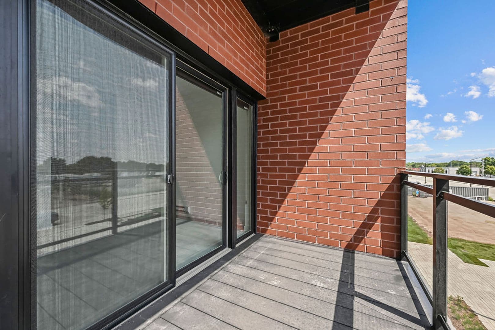 Ashwaubenon Apartment: 686 Mike McCarthy Way