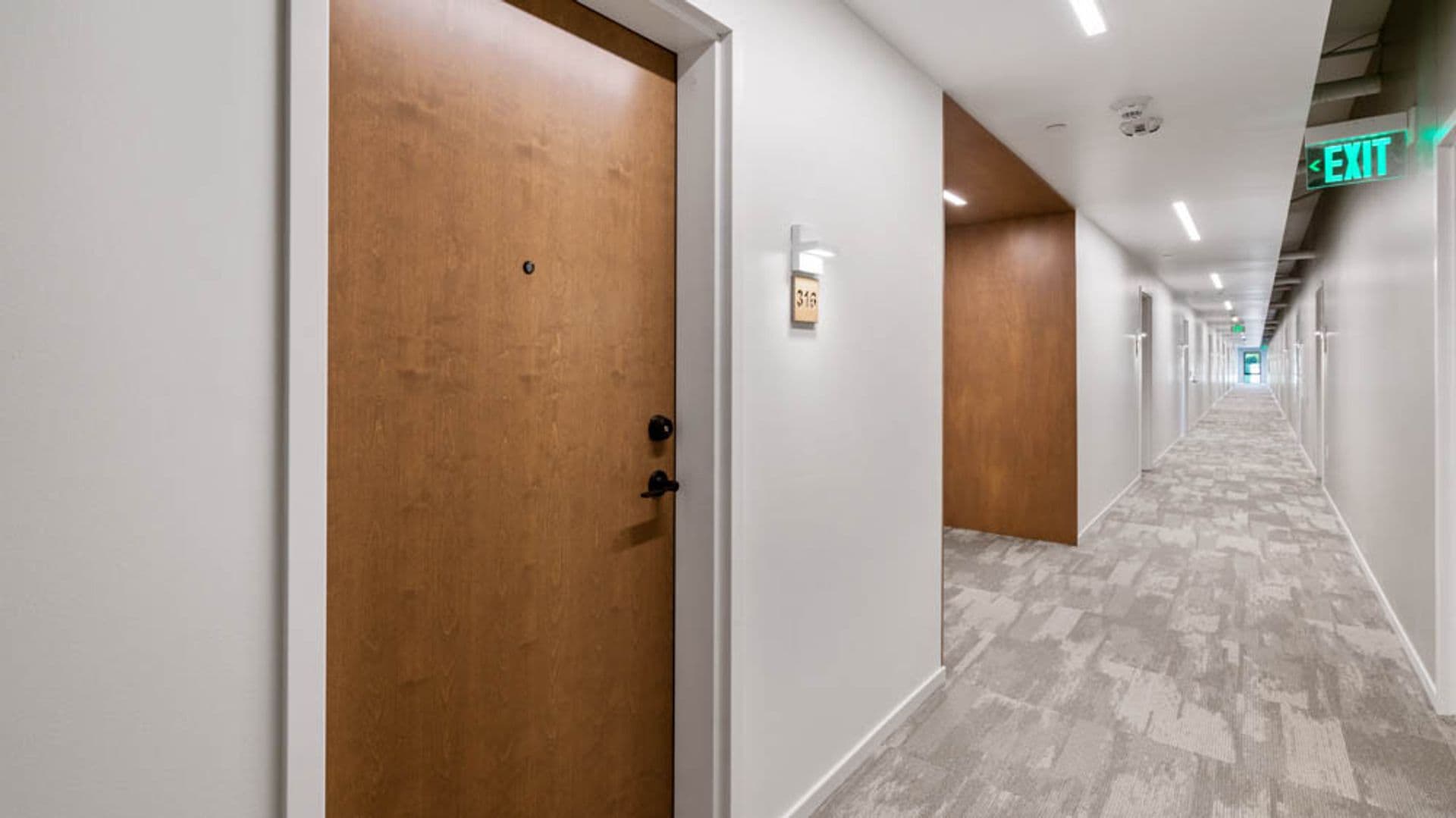 Eau Claire Apartment: 100 N Farwell Street