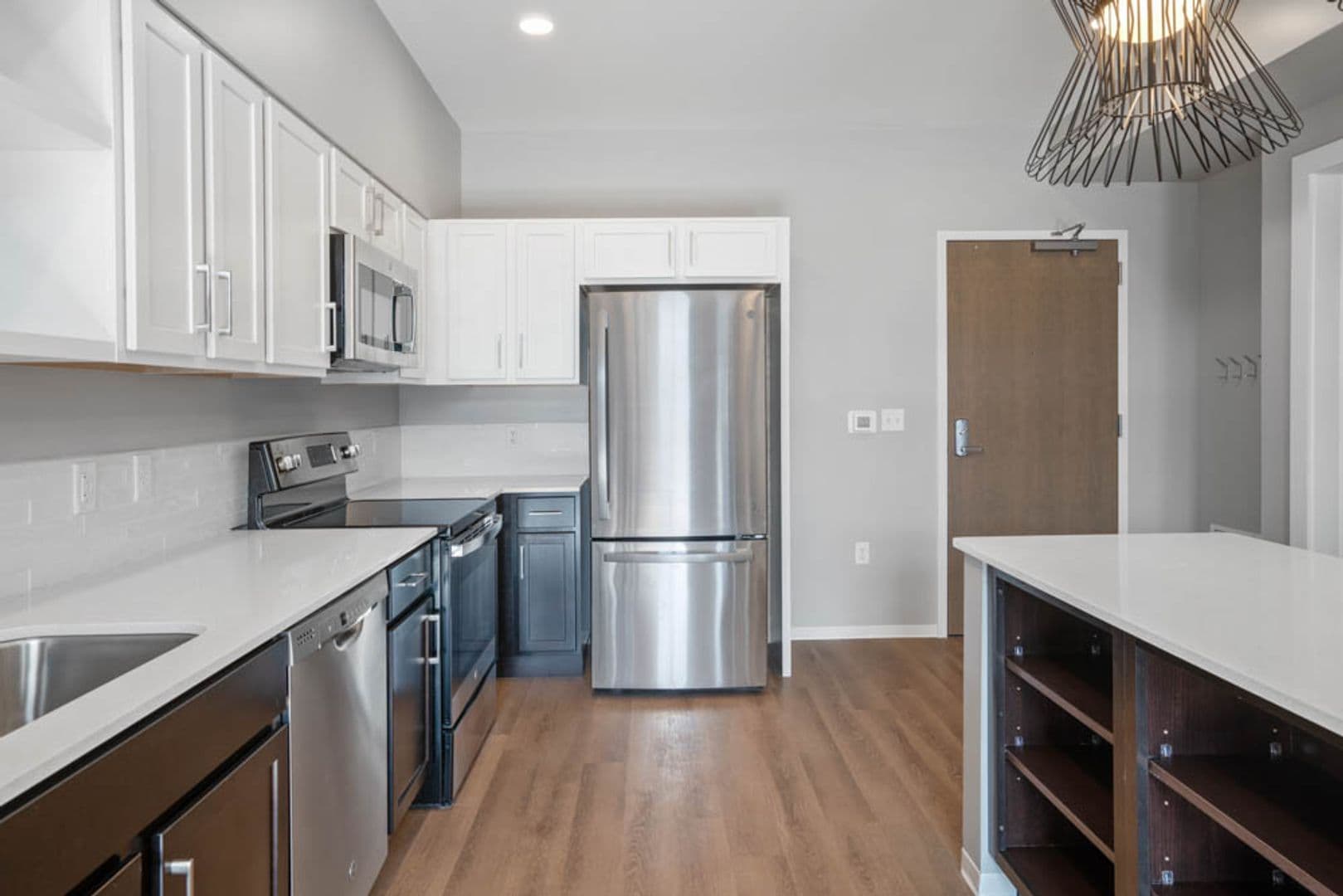 Stevens Point Apartment: 1020 Centerpoint Drive