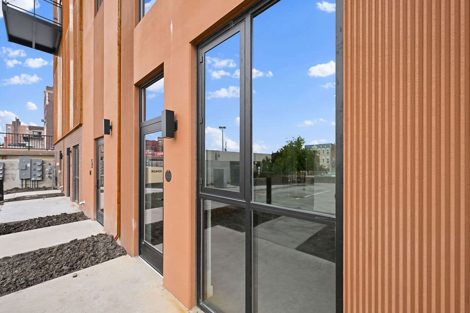Burlington Apartment: 424 North 3rd Street