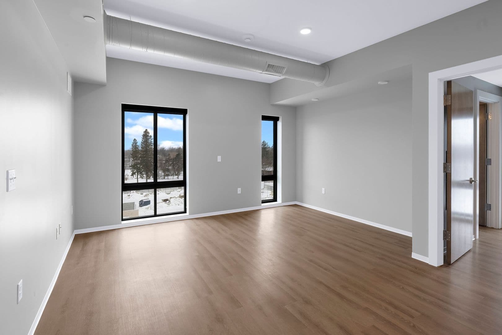 Stevens Point Apartment: 1020 Centerpoint Drive
