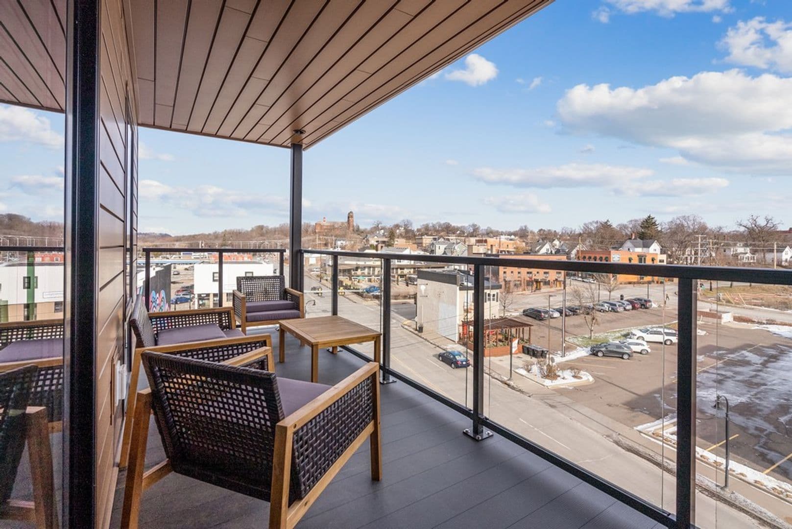 Eau Claire Apartment: 100 N Farwell Street