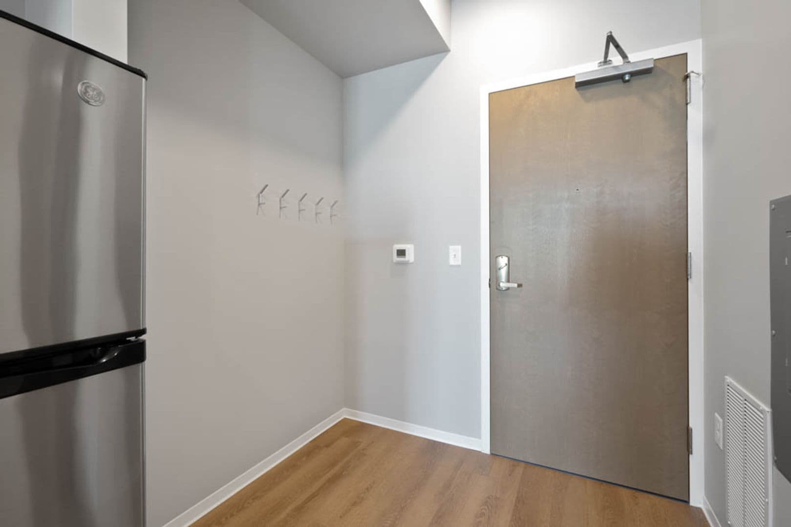 Stevens Point Apartment: 1020 Centerpoint Drive