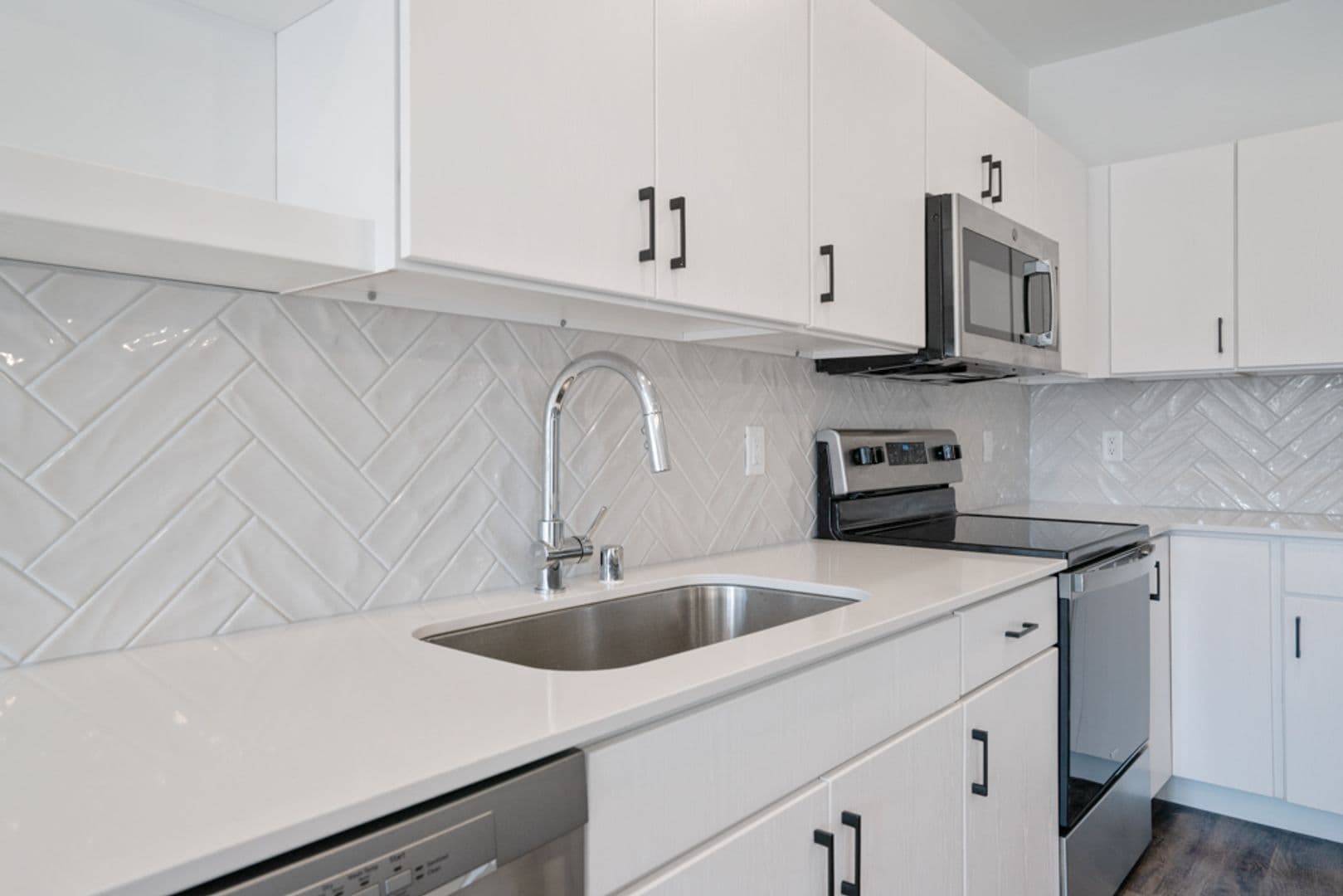 Oshkosh Apartment: 155 Jackson Street