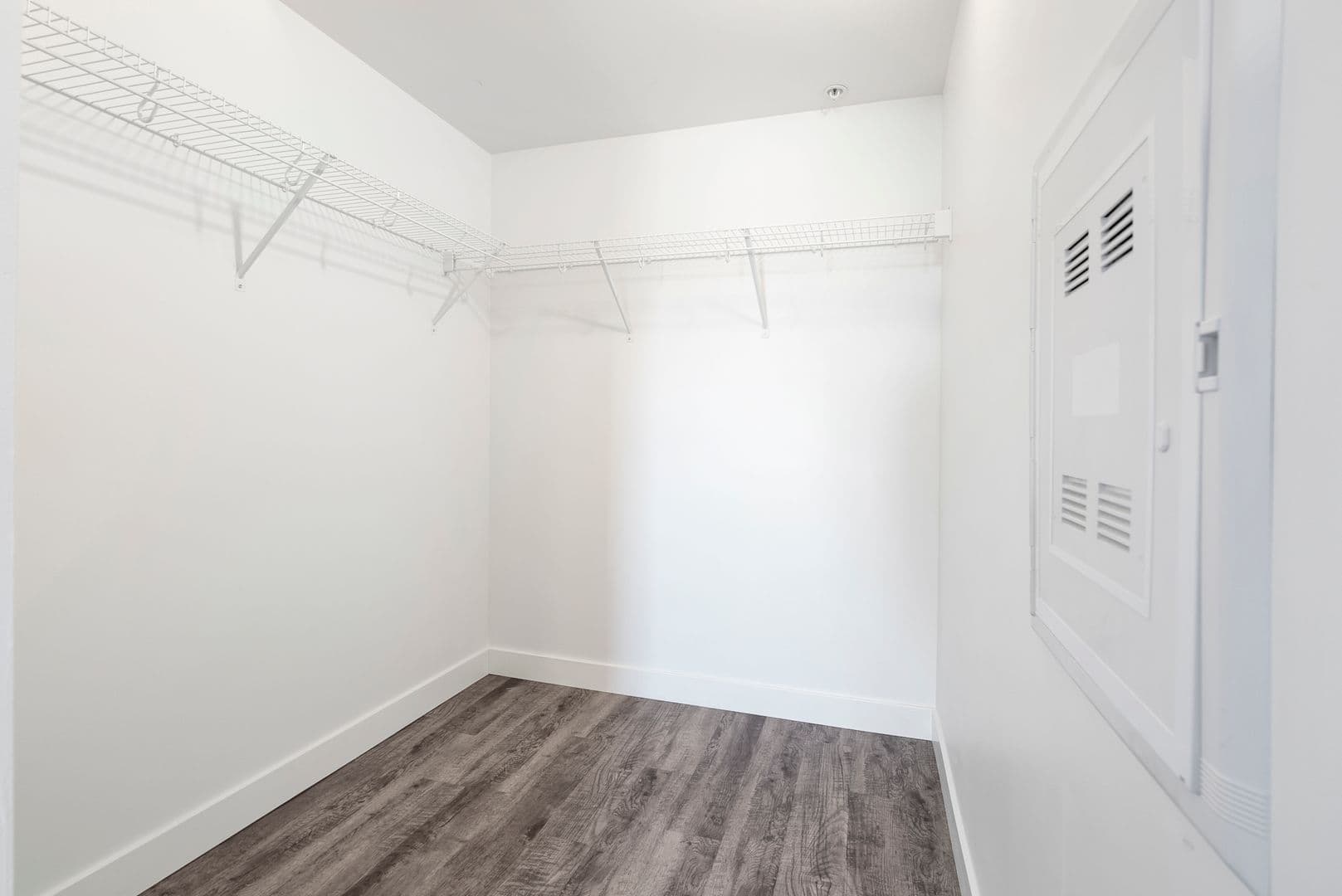 Oshkosh Apartment: 155 Jackson Street