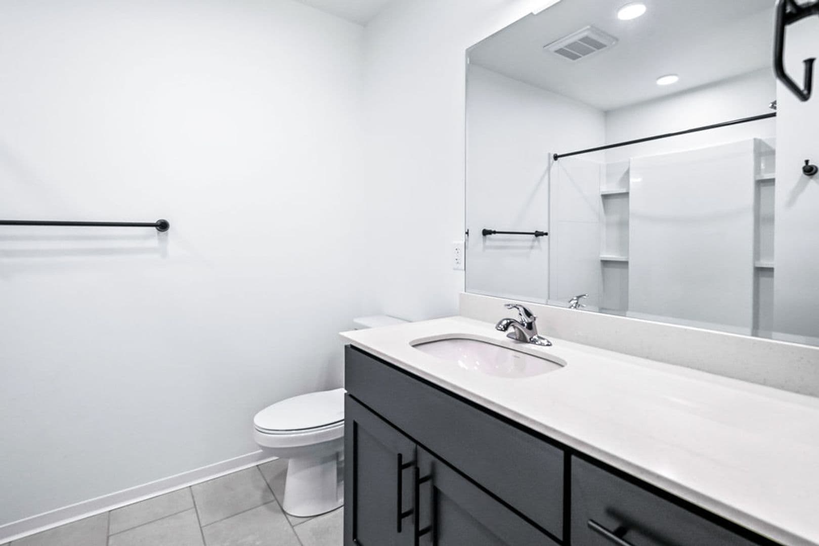 Stevens Point Apartment: 1020 Centerpoint Drive