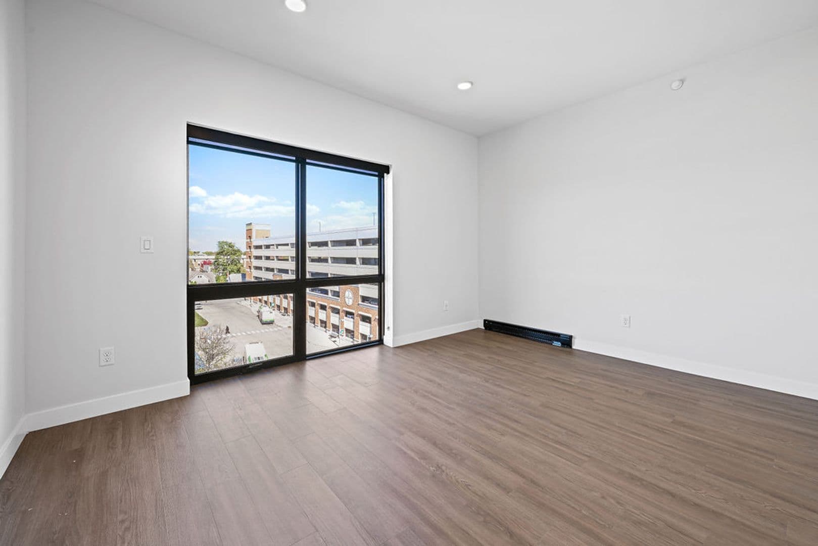 Appleton Apartment: 115 E. Washington St.