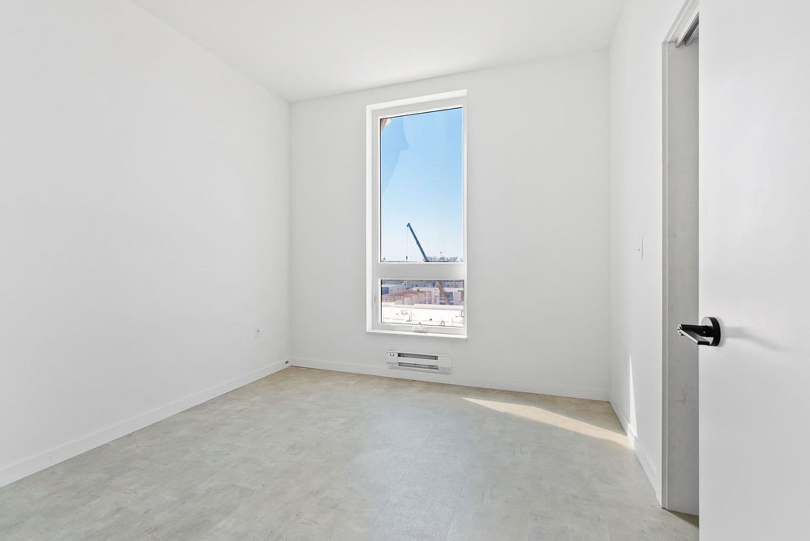 Ashwaubenon Apartment: 686 Mike McCarthy Way