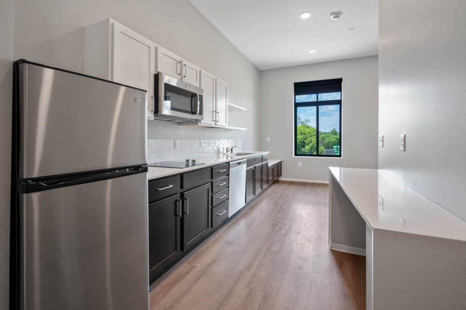 Stevens Point Apartment: 1020 Centerpoint Drive