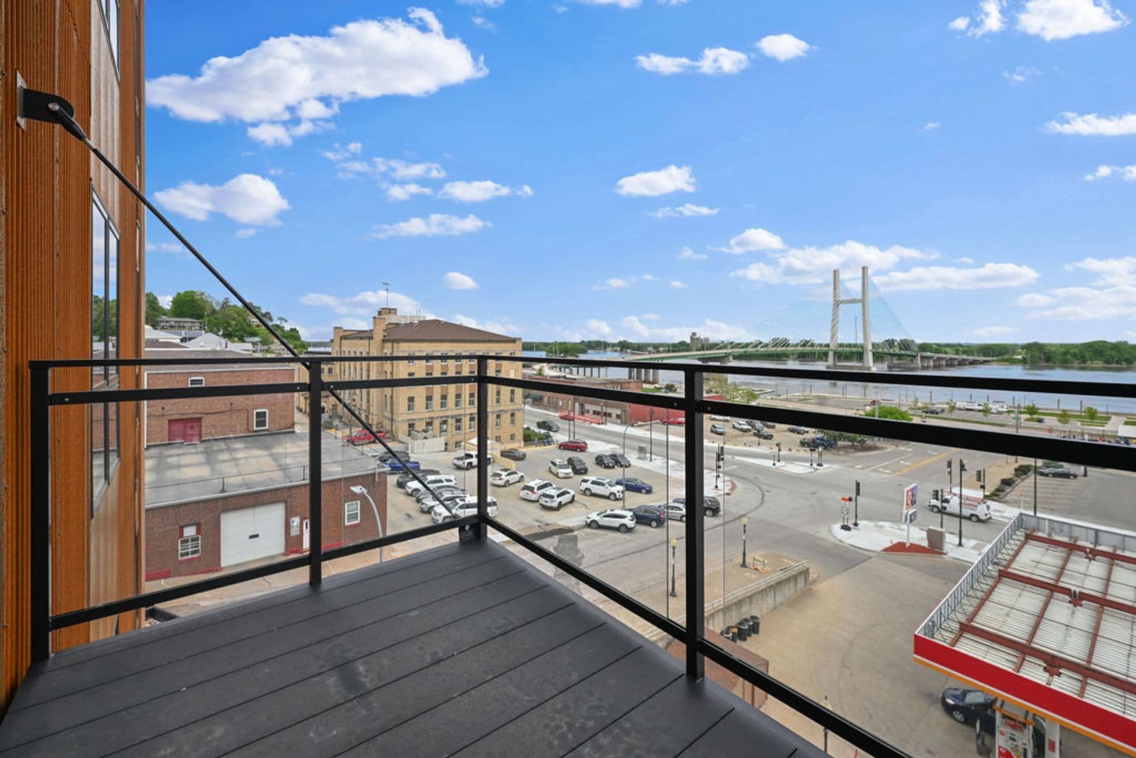 Burlington Apartment: 424 North 3rd Street