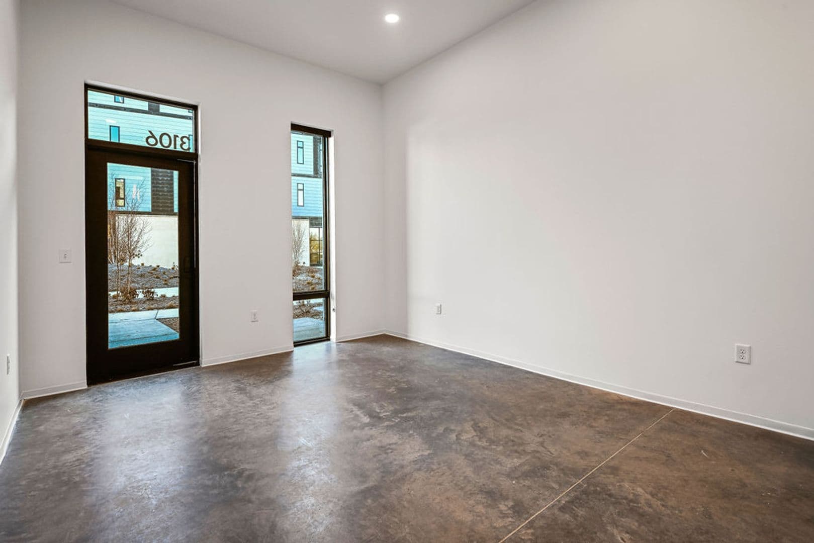 Stevens Point Apartment: 1020 Centerpoint Drive