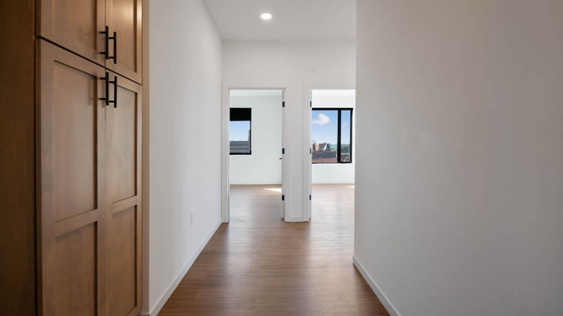 Eau Claire Apartment: 100 N Farwell Street