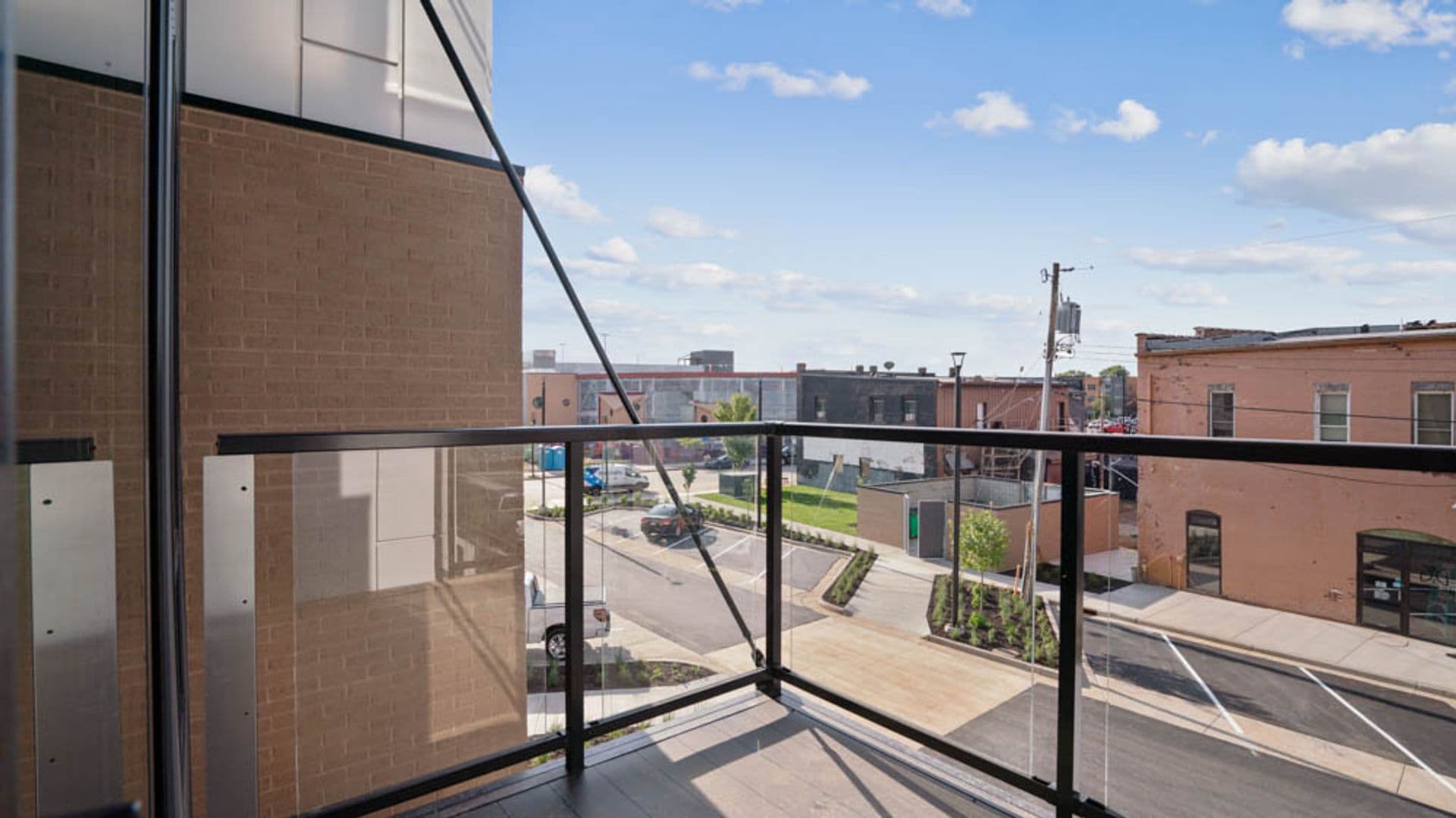 Eau Claire Apartment: 100 N Farwell Street