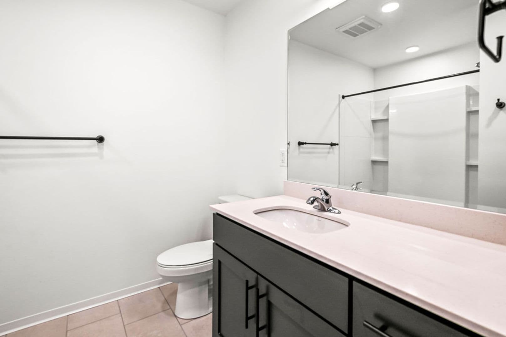 Stevens Point Apartment: 1020 Centerpoint Drive