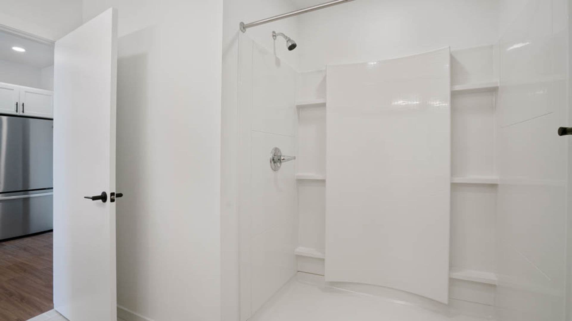 Eau Claire Apartment: 100 N Farwell Street