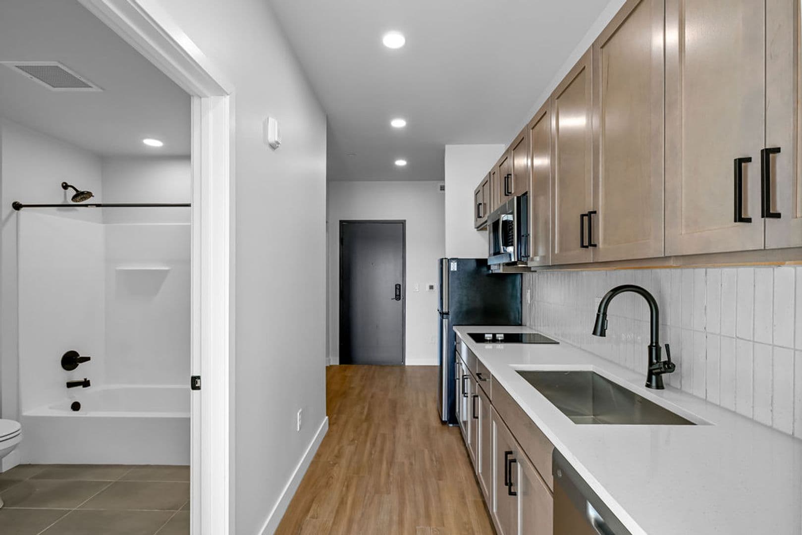 Appleton Apartment: 115 E. Washington St.