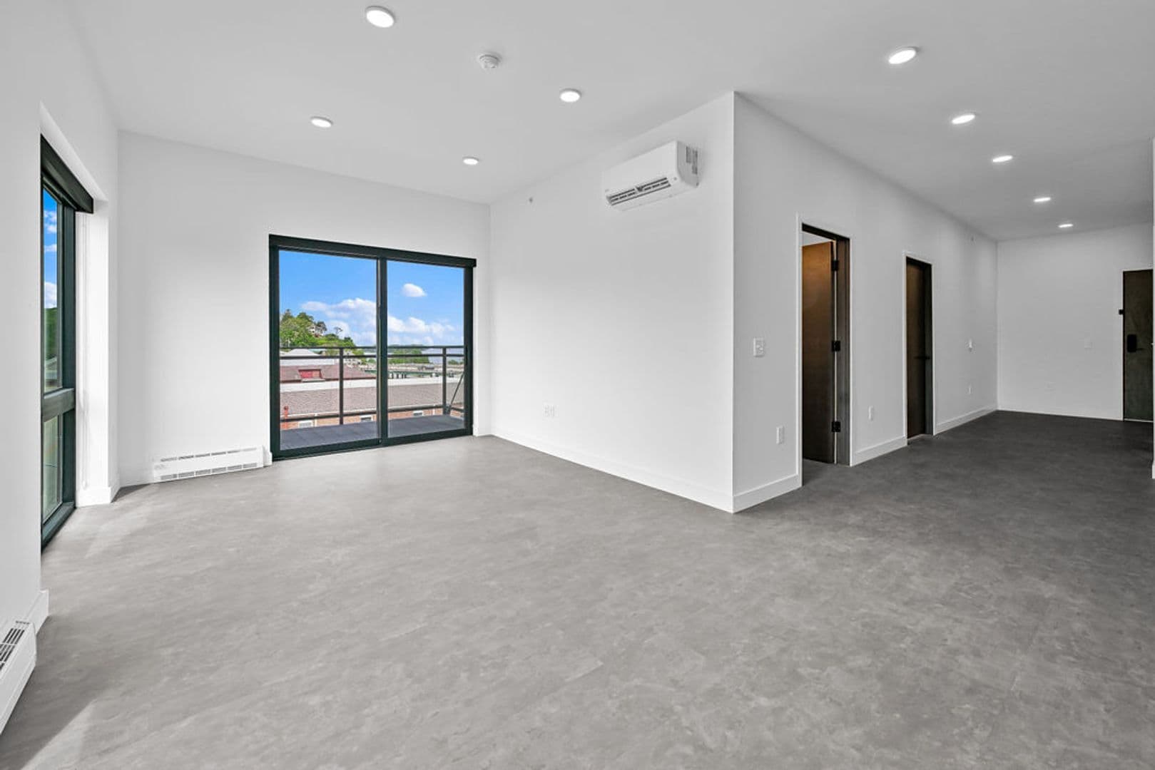 Burlington Apartment: 424 North 3rd Street
