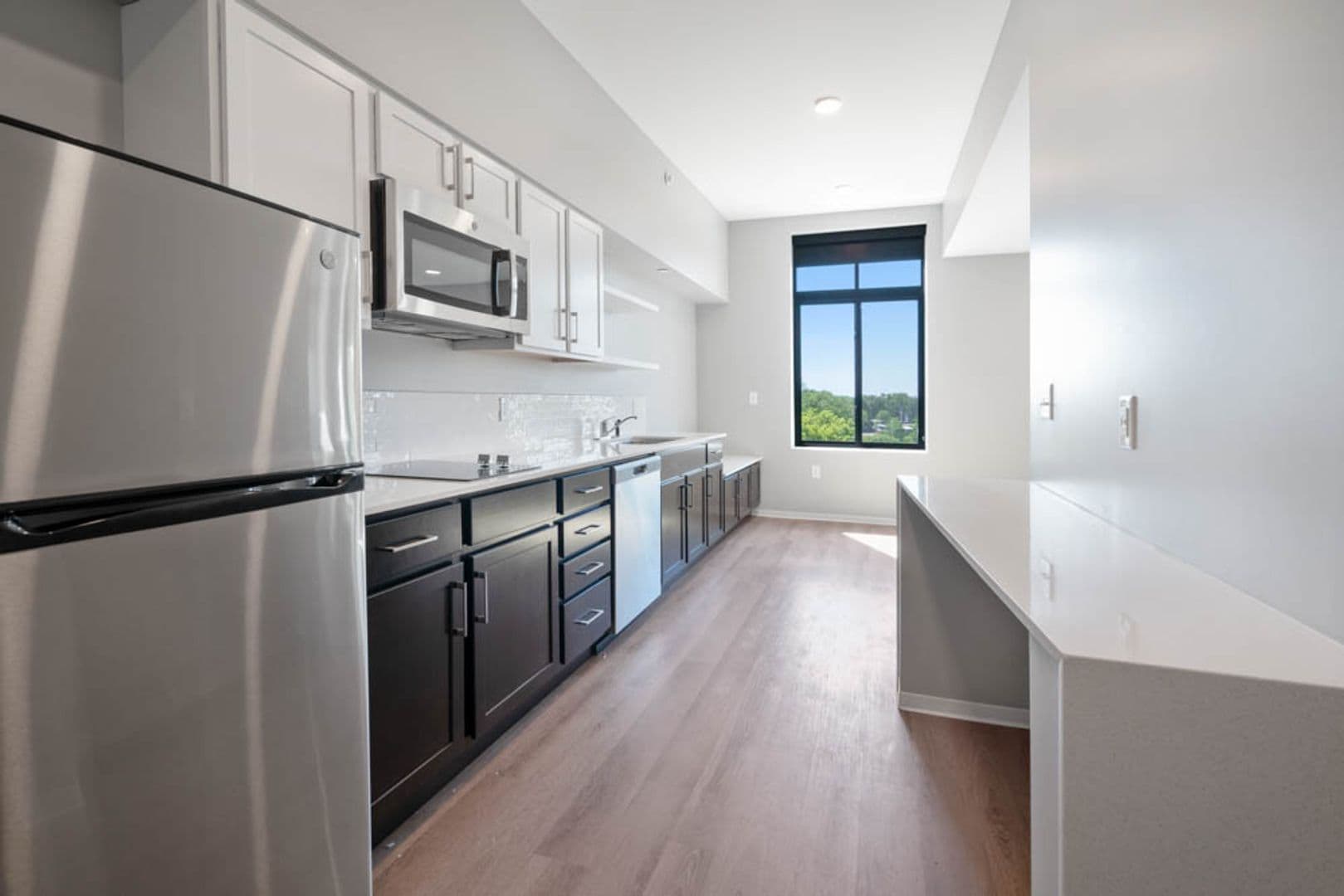 Stevens Point Apartment: 1020 Centerpoint Drive