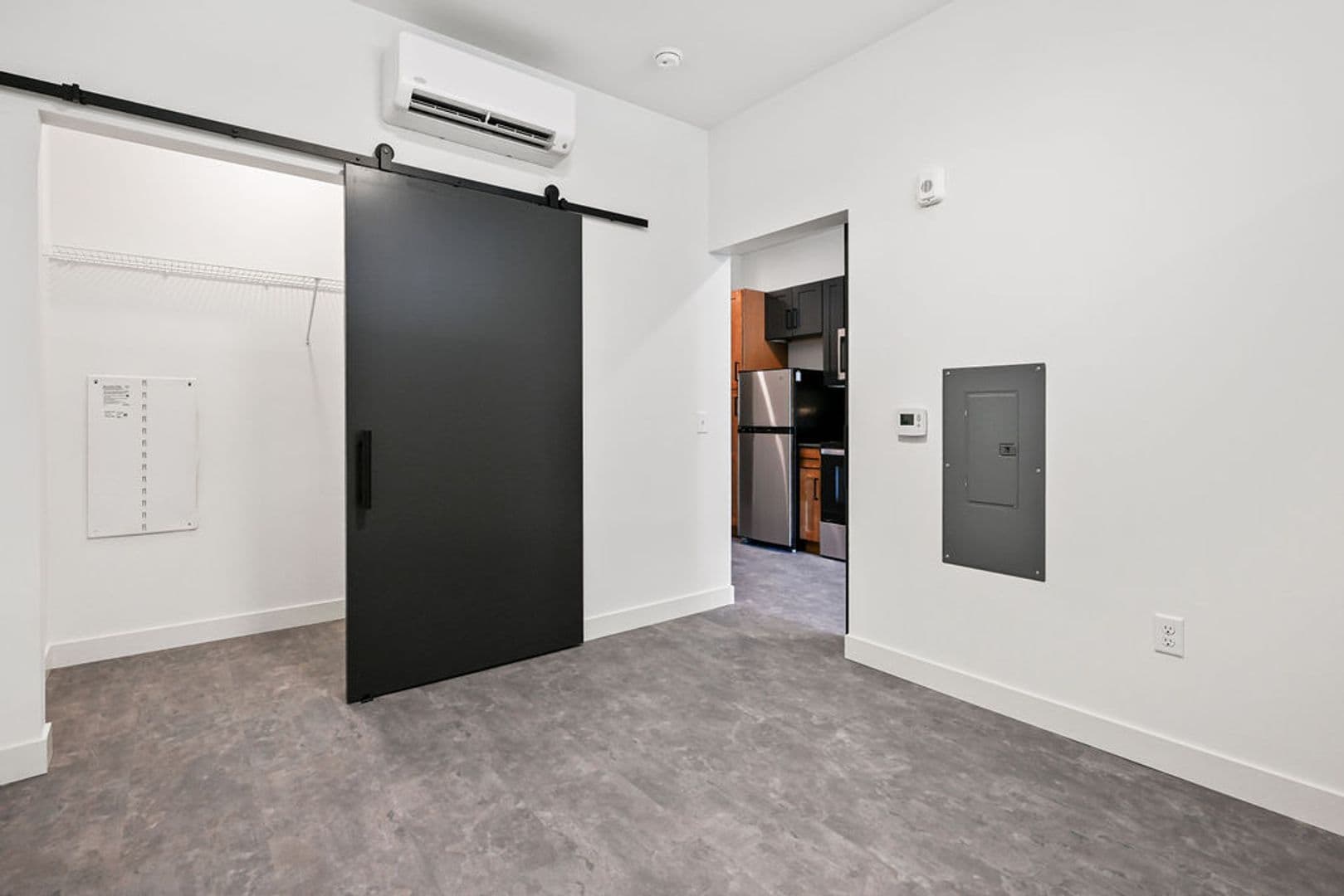 Burlington Apartment: 424 North 3rd Street