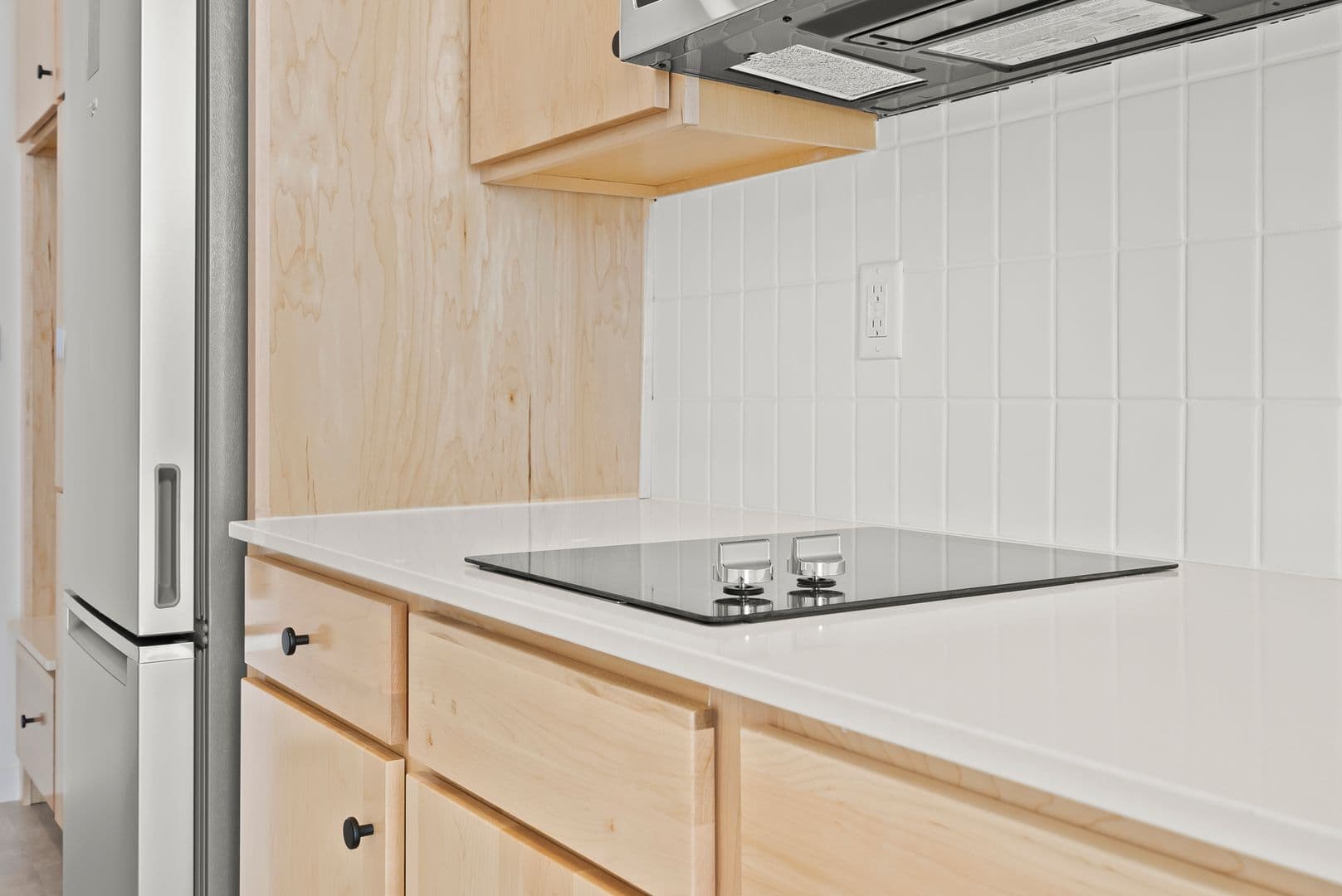 Ashwaubenon Apartment: 686 Mike McCarthy Way
