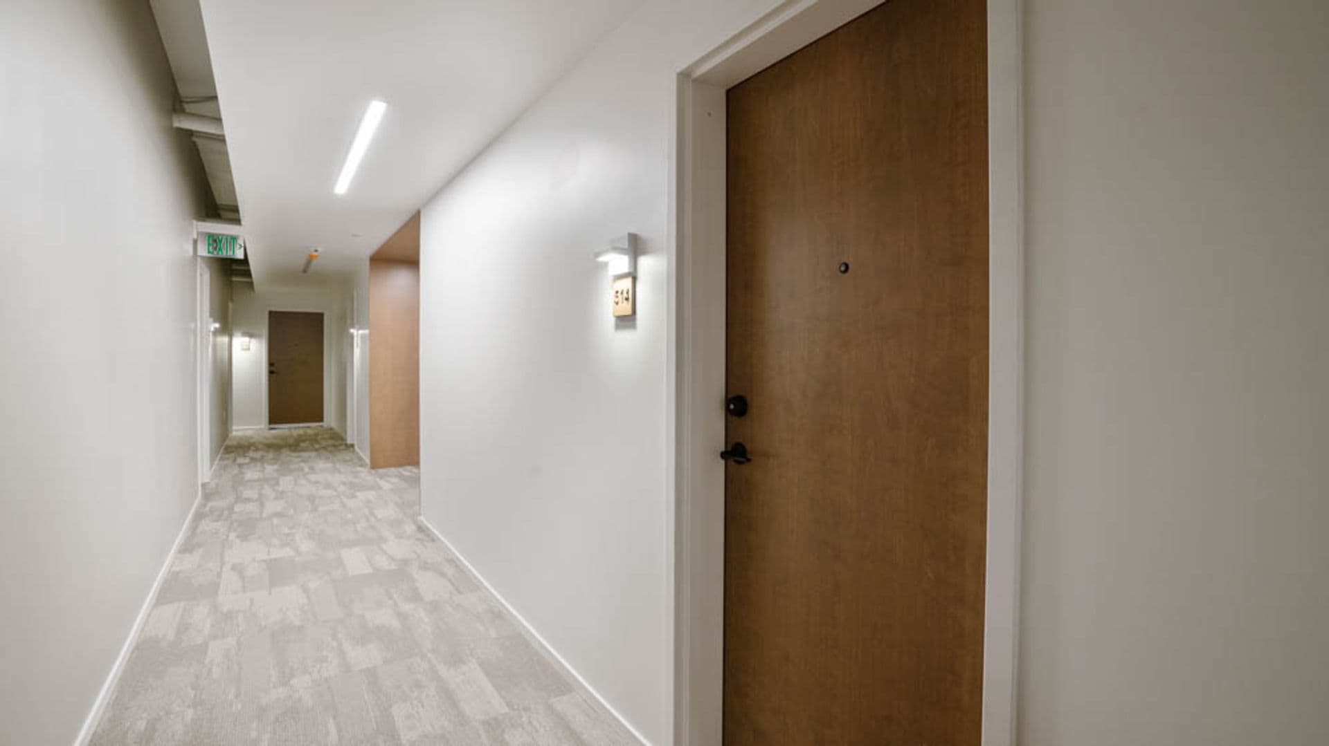 Eau Claire Apartment: 100 N Farwell Street