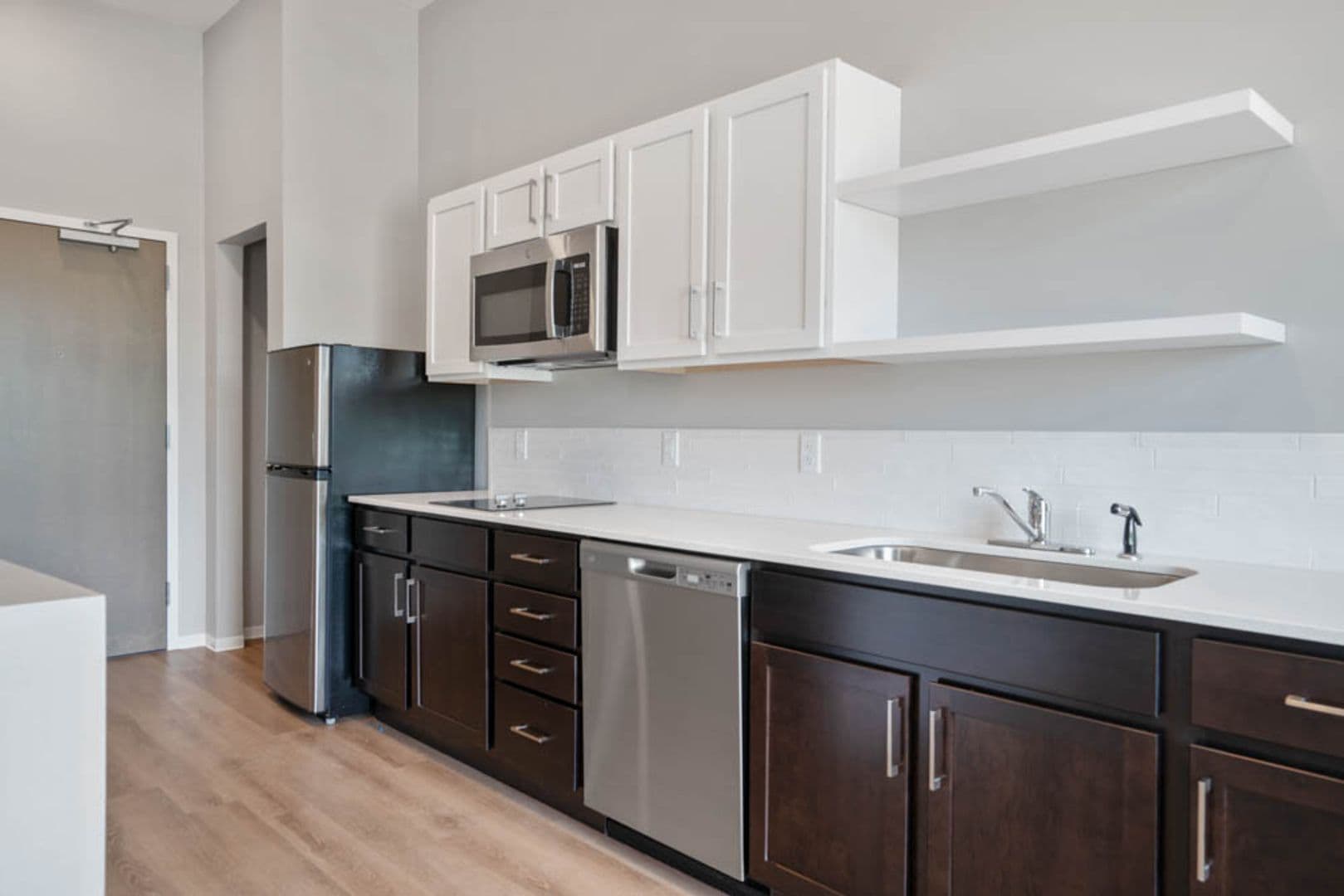 Stevens Point Apartment: 1020 Centerpoint Drive