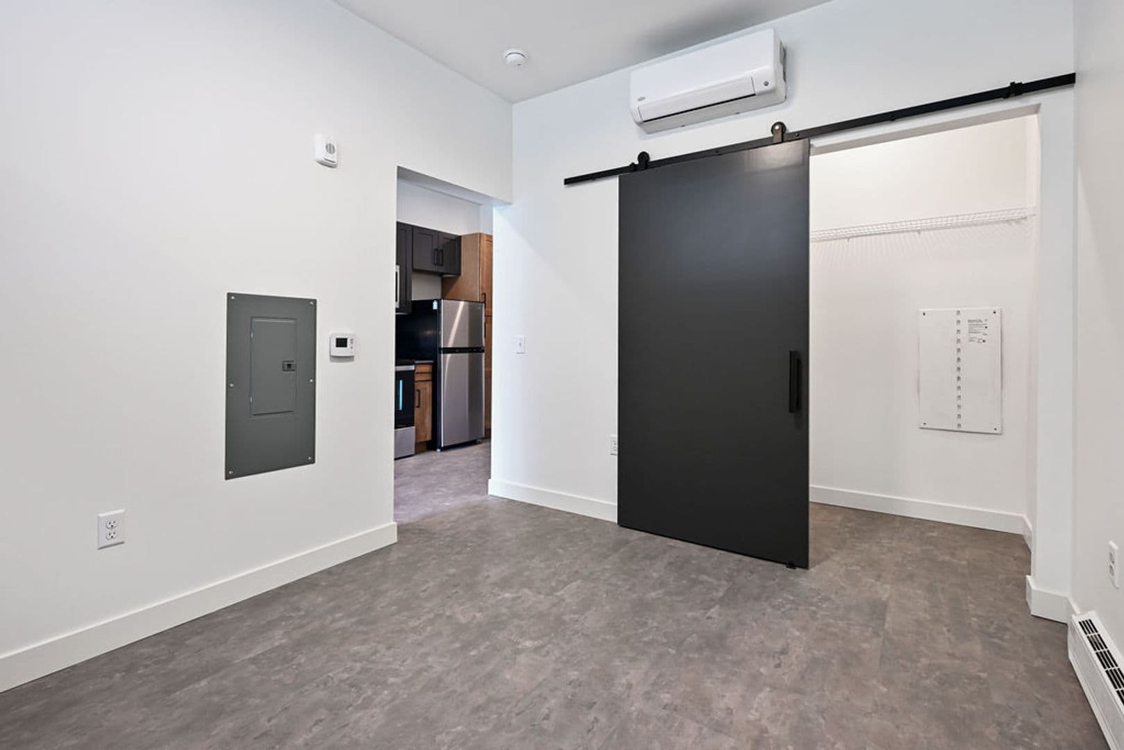 Burlington Apartment: 424 North 3rd Street
