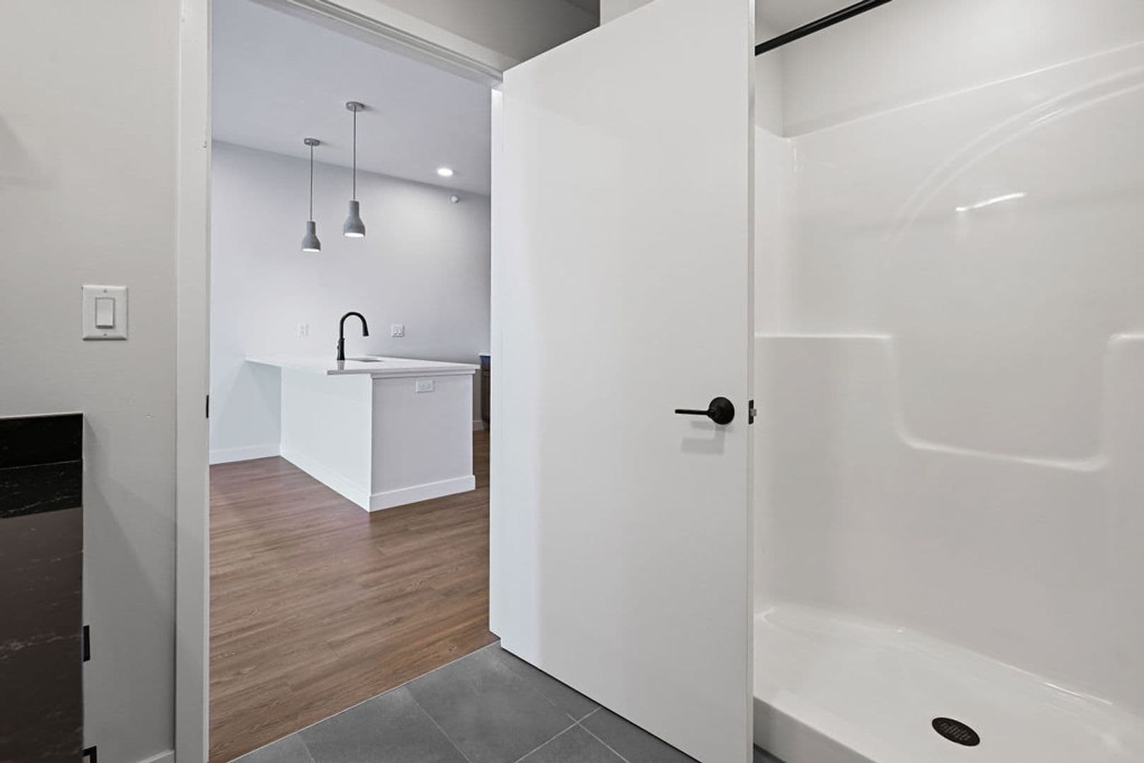 Appleton Apartment: 115 E. Washington St.