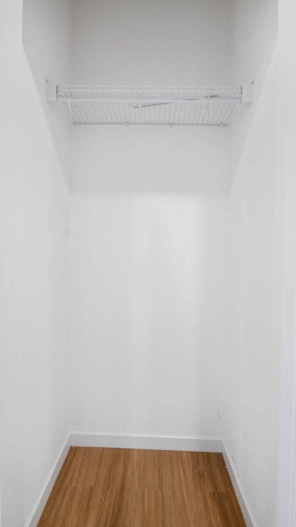 Eau Claire Apartment: 100 N Farwell Street