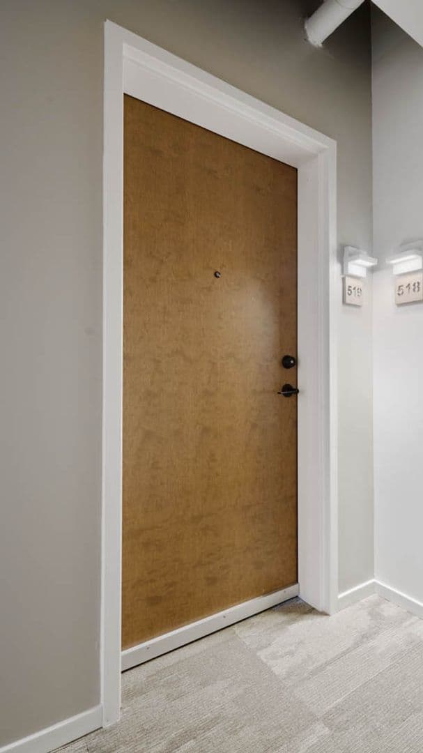 Eau Claire Apartment: 100 N Farwell Street