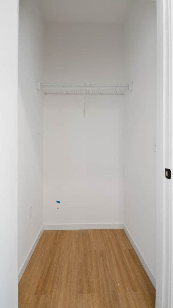 Eau Claire Apartment: 100 N Farwell Street
