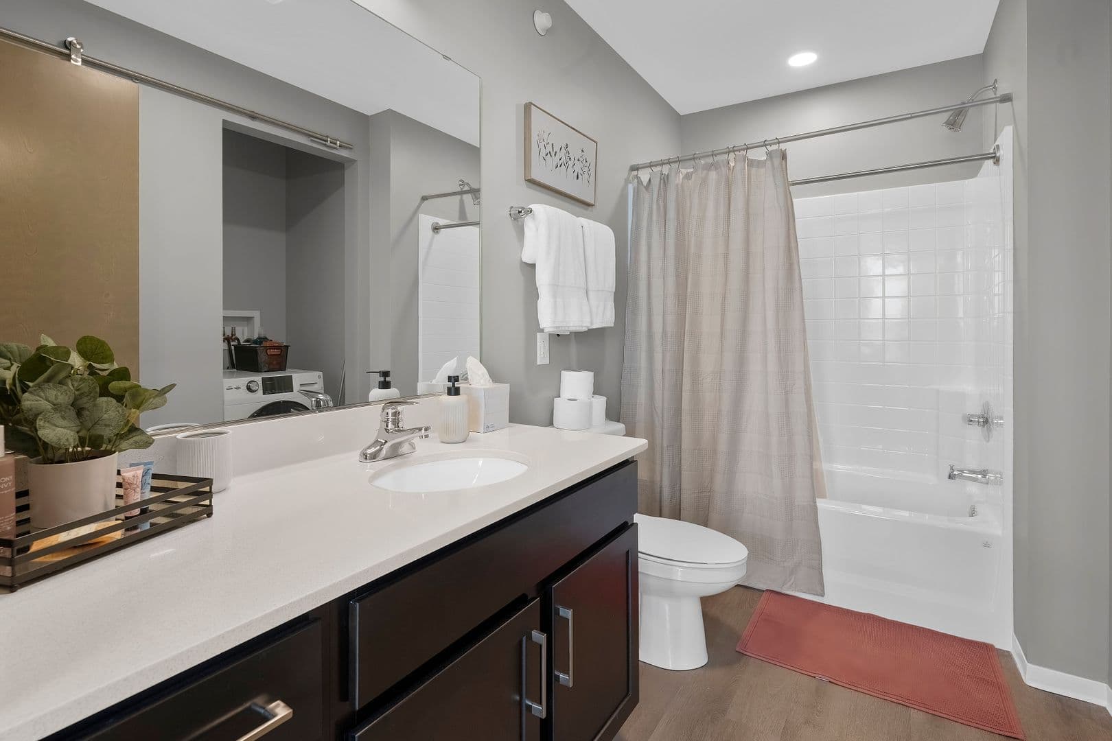 Stevens Point Apartment: 1020 Centerpoint Drive