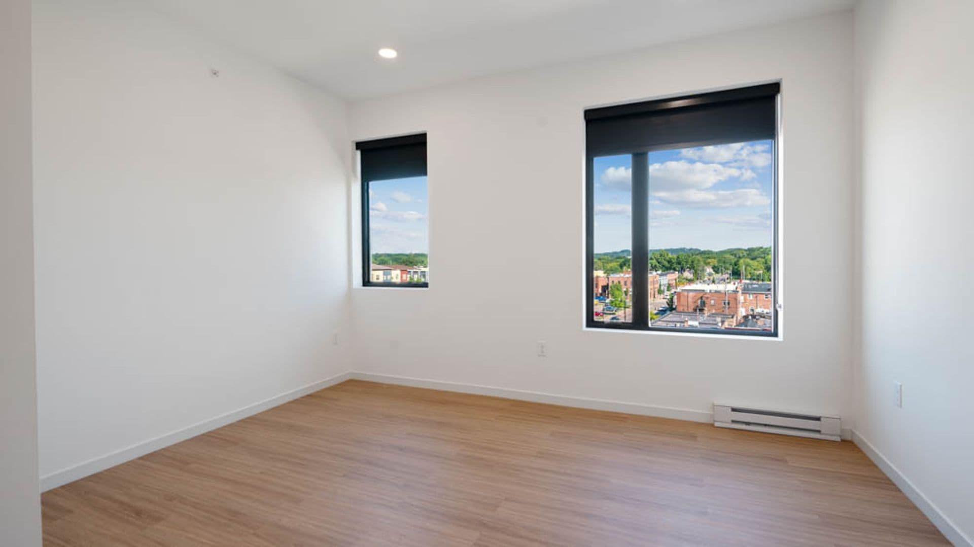 Eau Claire Apartment: 100 N Farwell Street