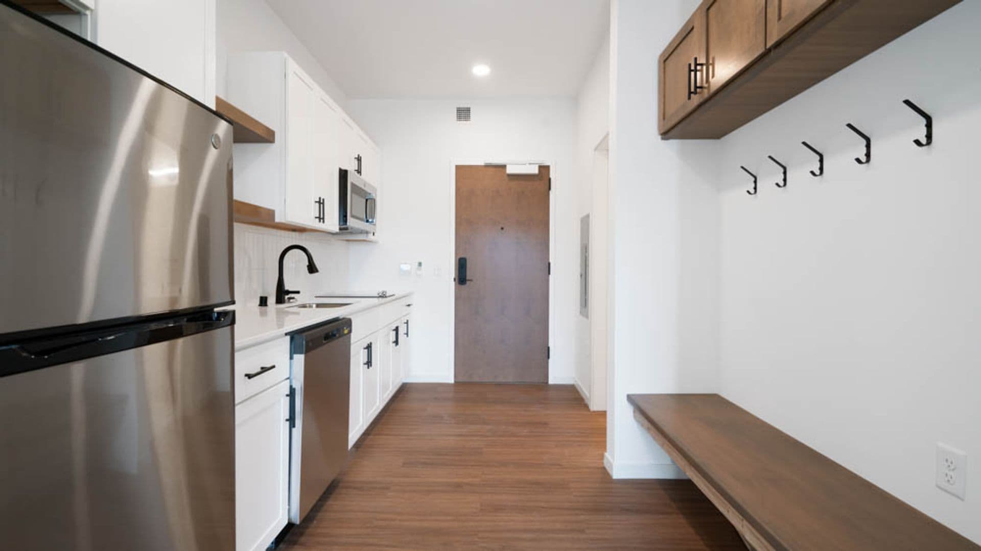 Eau Claire Apartment: 100 N Farwell Street