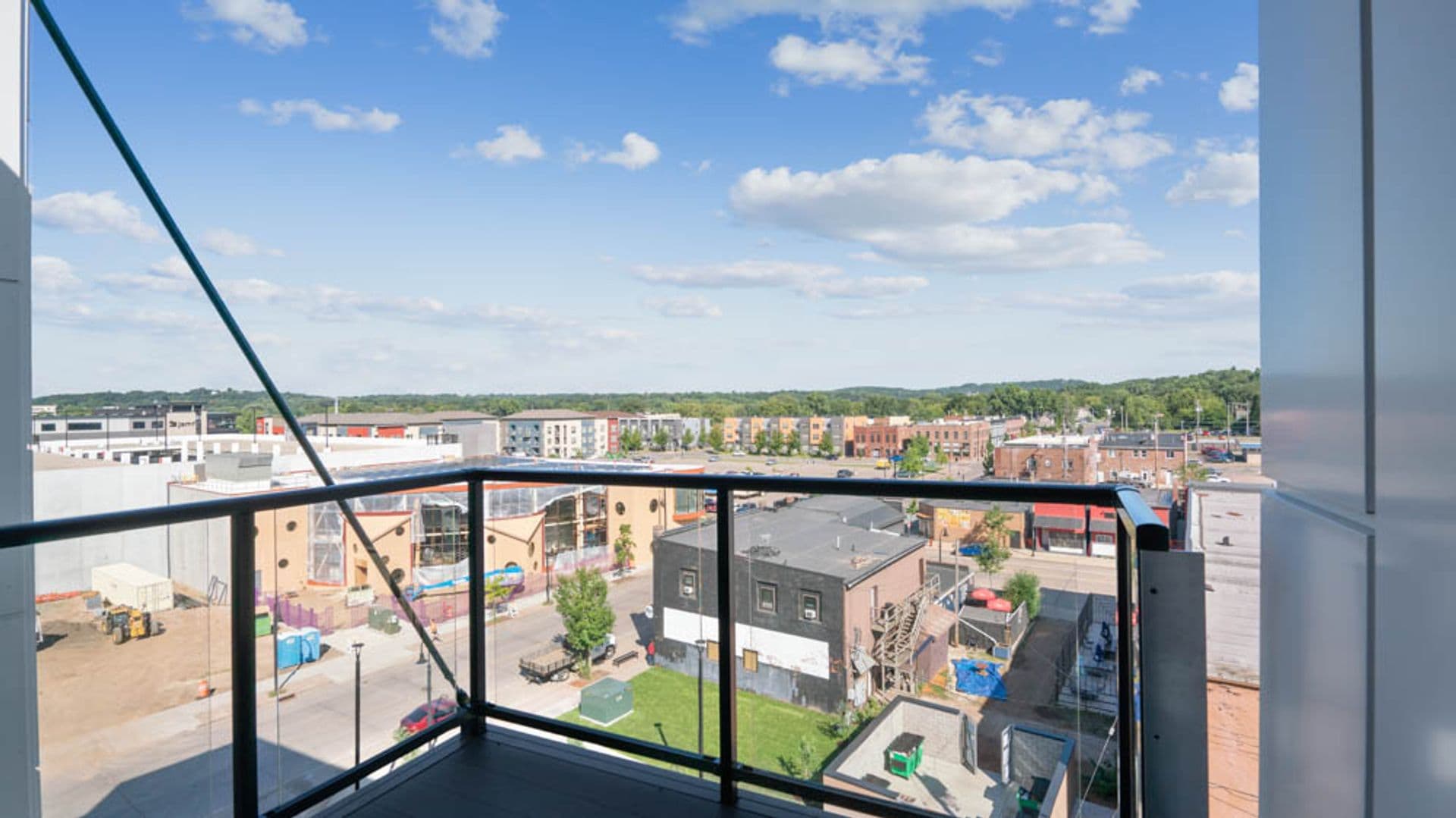 Eau Claire Apartment: 100 N Farwell Street
