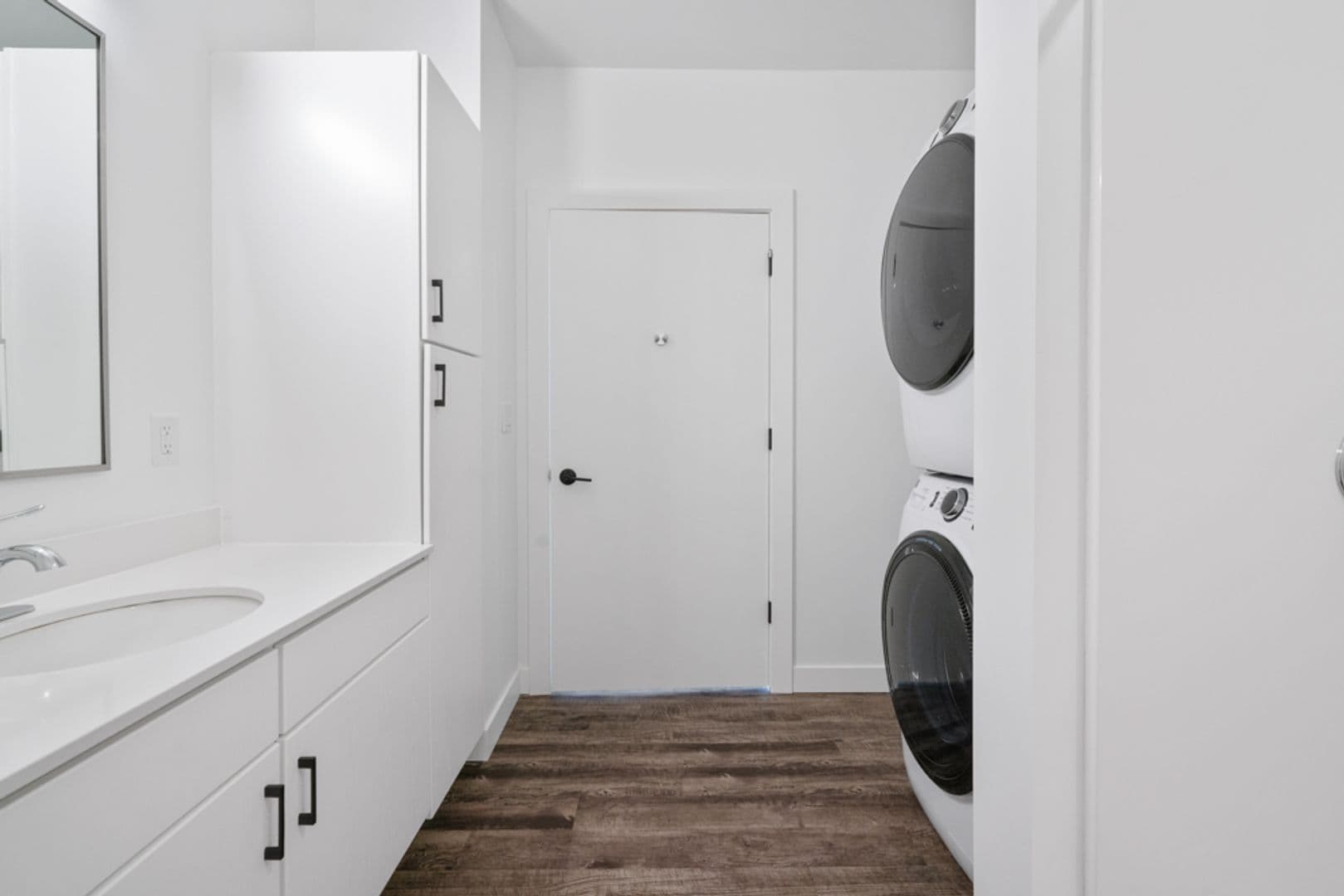 Oshkosh Apartment: 155 Jackson Street